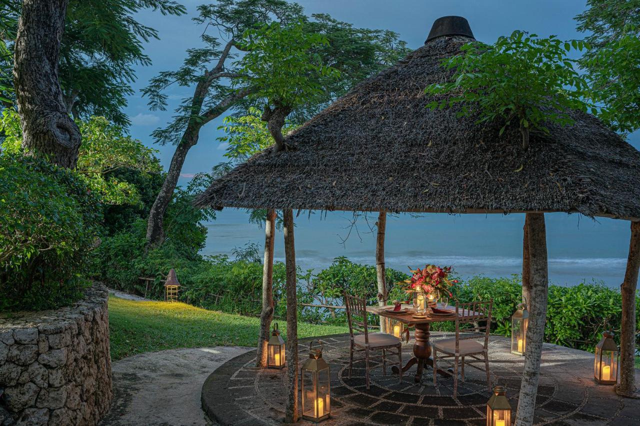 Four Seasons Resort Bali At Jimbaran Bay Exterior photo